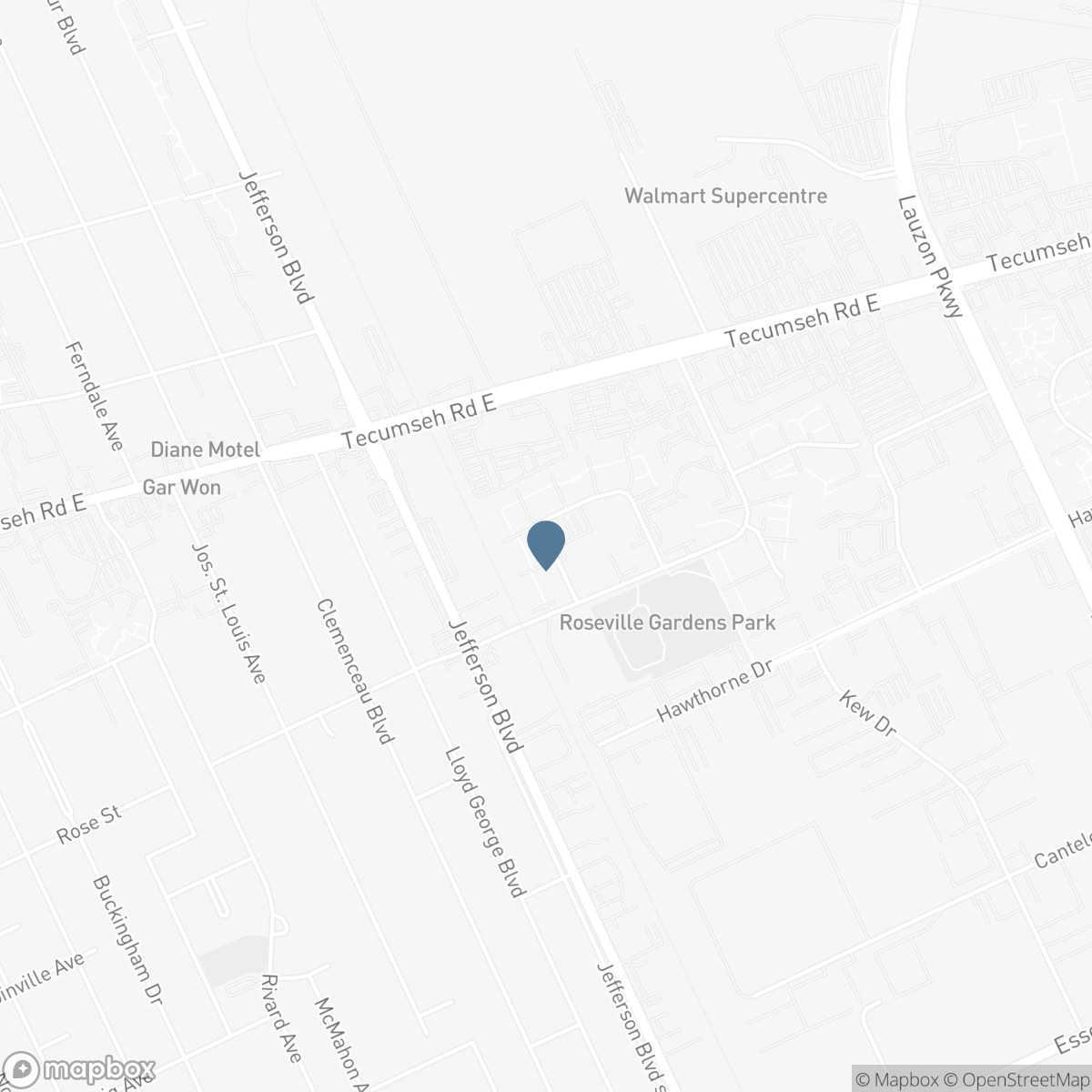 6312 THORNBERRY, Windsor, Ontario N8T 3A2
